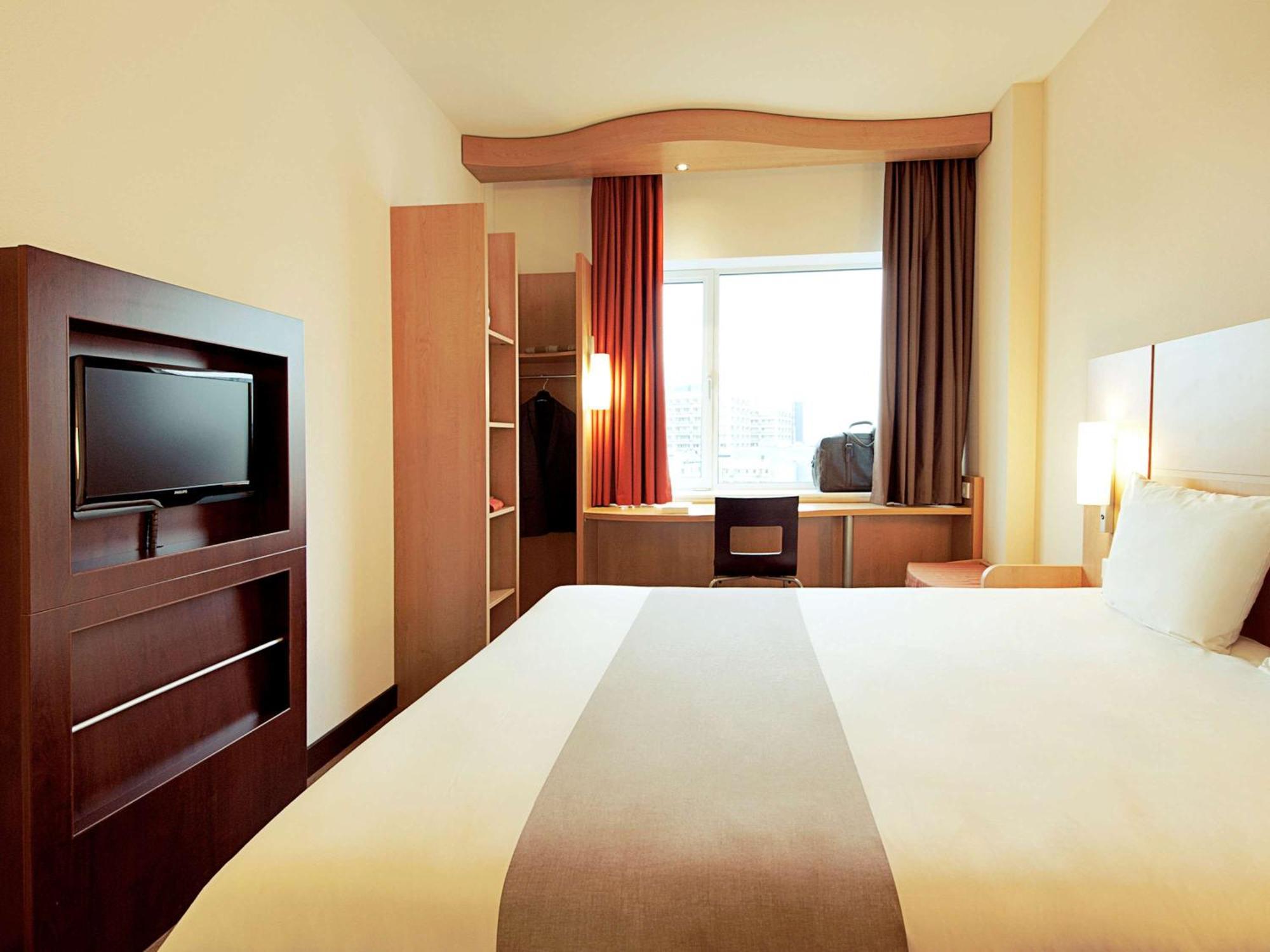 Ibis Marseille Provence Aeroport Hotell Marignane Exteriör bild